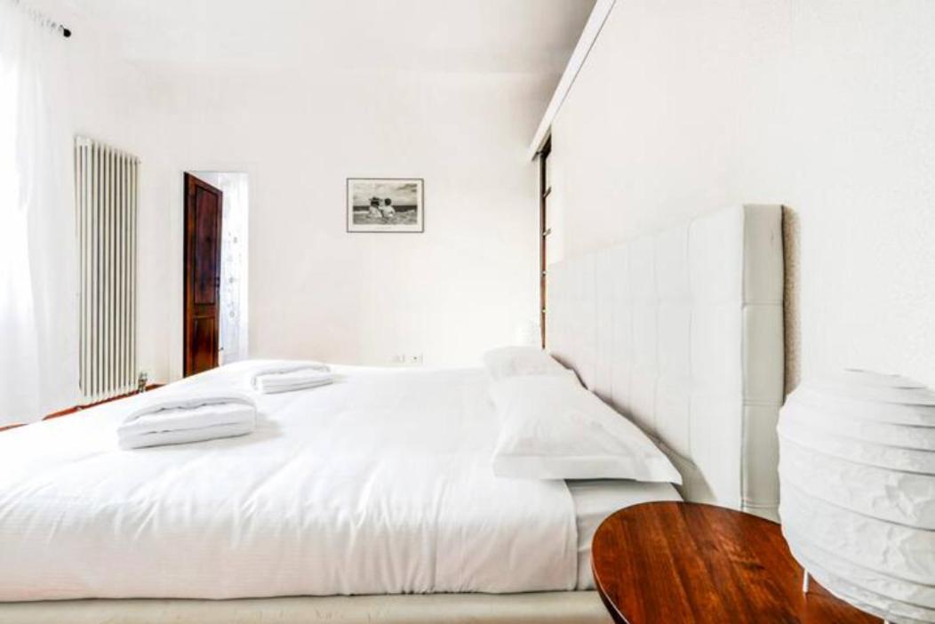 Pagano & Cenacolo Bright Apartment Milán Exteriér fotografie